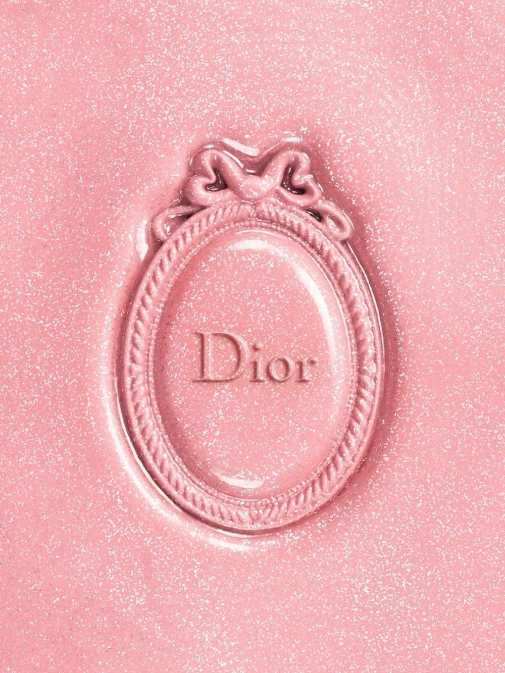Dior Médaillon – Holiday Gift 2026 Edition - Picture 9 of 10